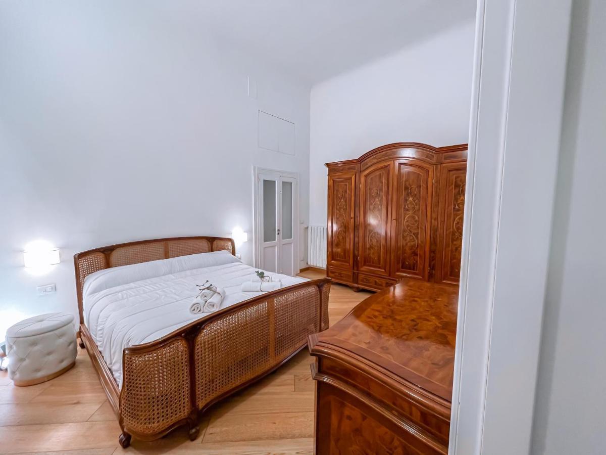 Luxury Bnb Dedeo Apartman Bari Kültér fotó