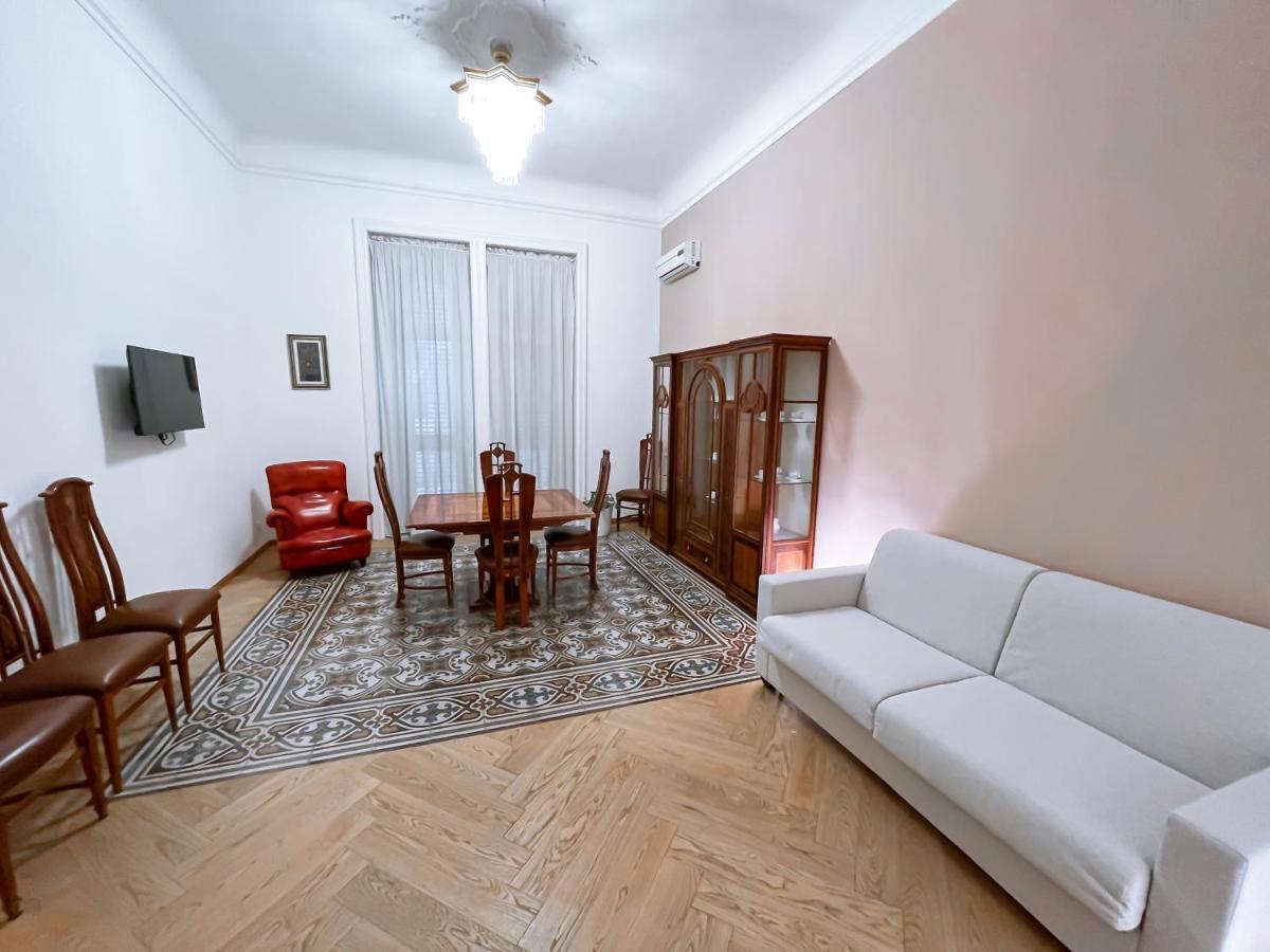 Luxury Bnb Dedeo Apartman Bari Kültér fotó